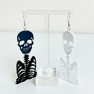 NWT Black & White Skeleton Cutout Acrylic Dangle Earrings